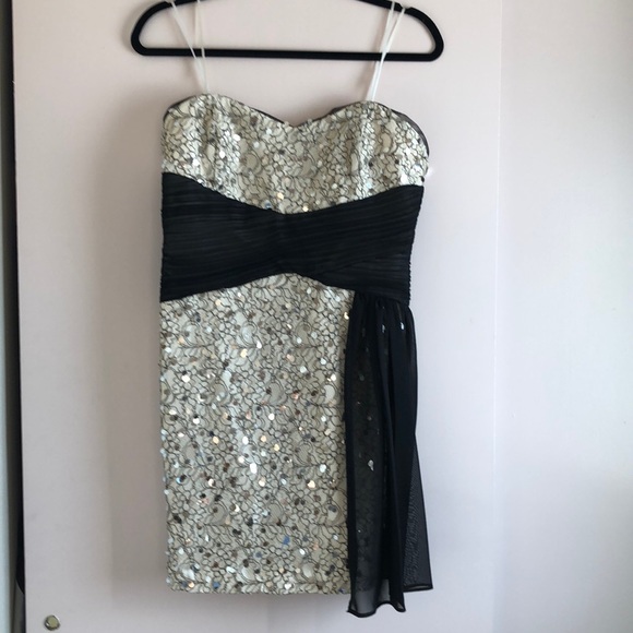 Max and Leo Sequin and lace strapless dress - Picture 2 of 8